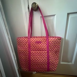 Pink and orange chevron Vera Bradley tote